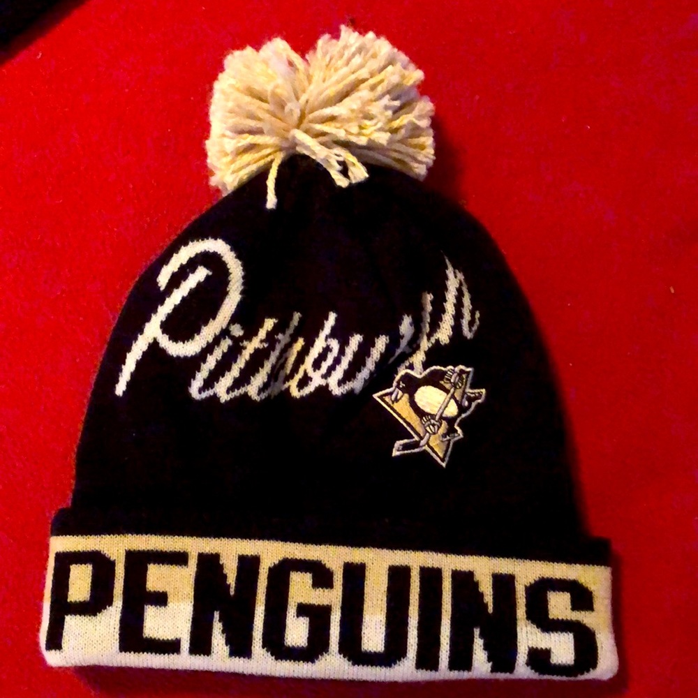New Pittsburgh Penguins Pom Beanie Stocking Hat for winter